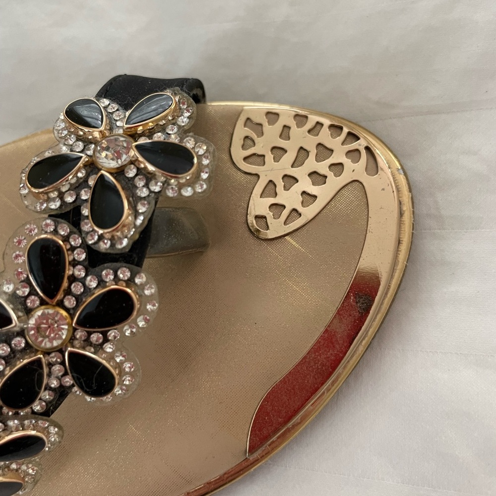 ITALINA Sandals. So cute and fancy! - Picture 3 of 8